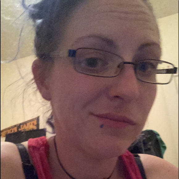 Meet your Posher, Trisha - Picture 1 of 1